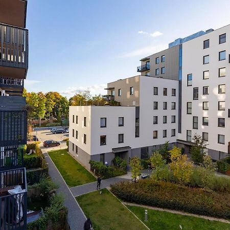 Warsaw Ulrychow Apartment With Parking By Renters エクステリア 写真