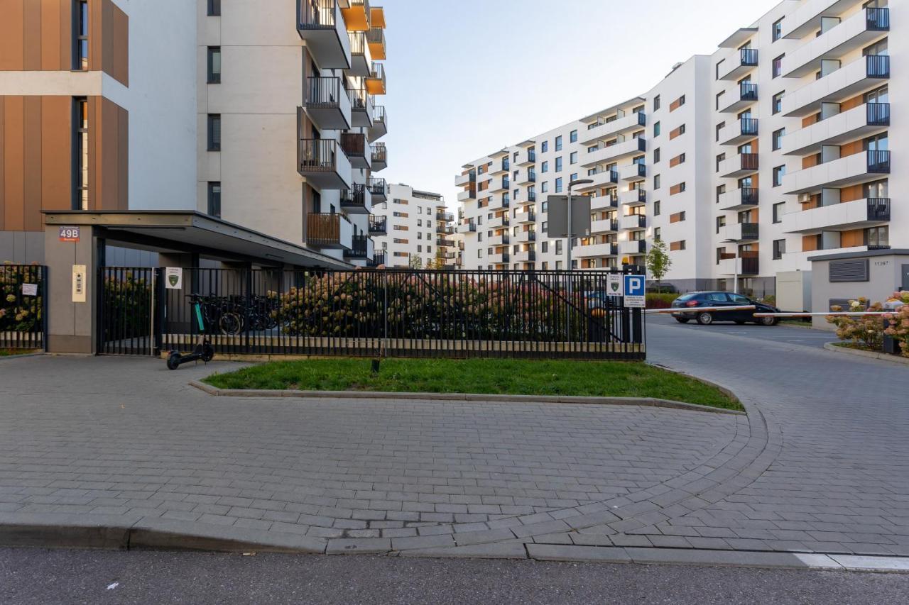 Warsaw Ulrychow Apartment With Parking By Renters エクステリア 写真
